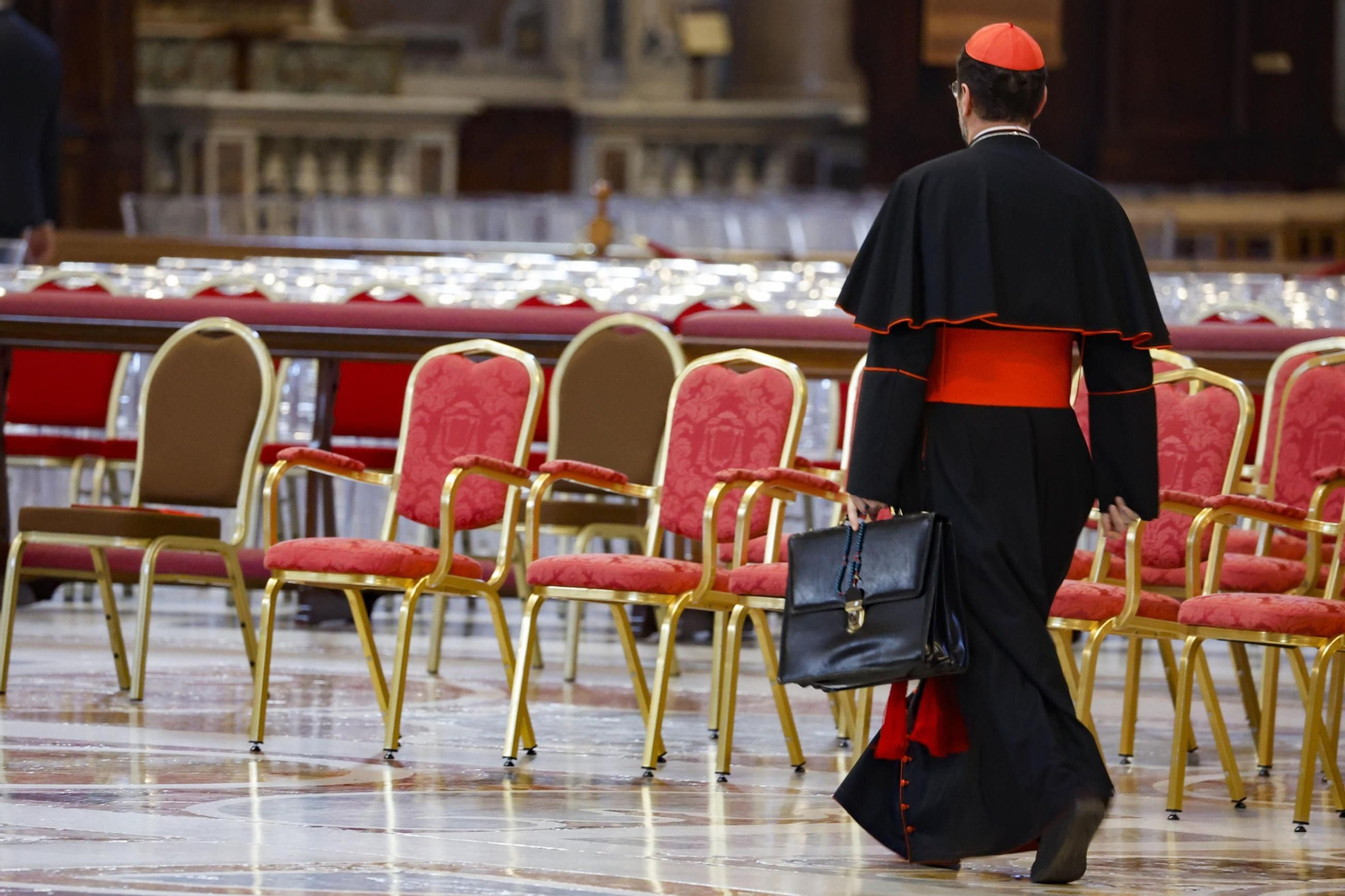 Preparativos para la elección del nuevo Papa.