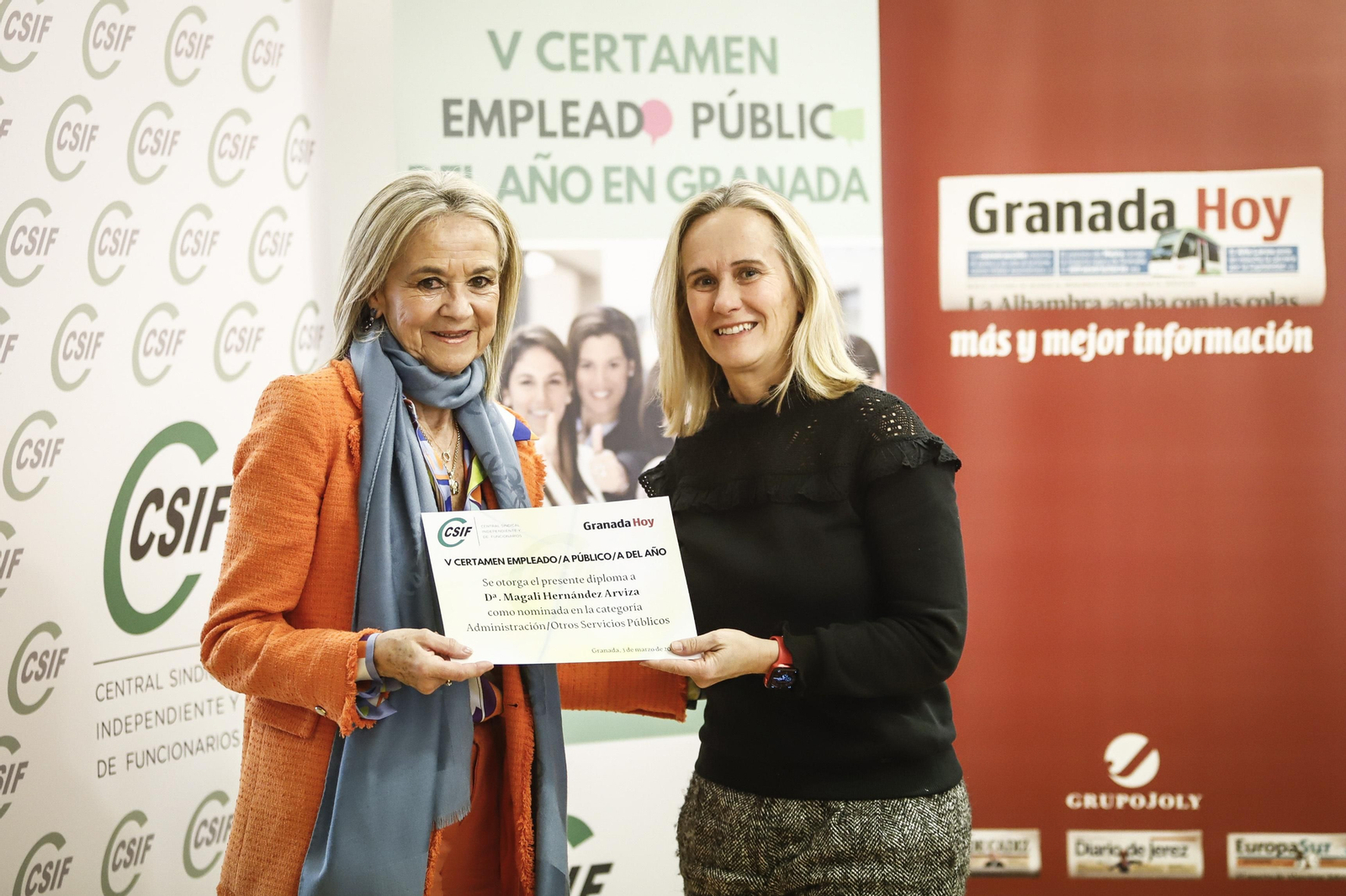 Las imágenes de la entrega de diplomas a los 23 finalistas del V Certamen del Empleado Público del año