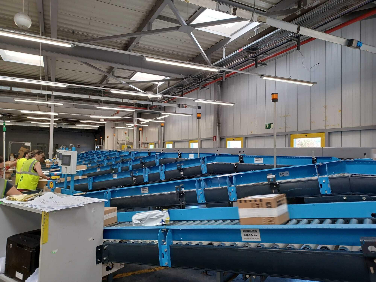 Centro de Tratamiento de Correos en el Parque Empresarial de Jerez