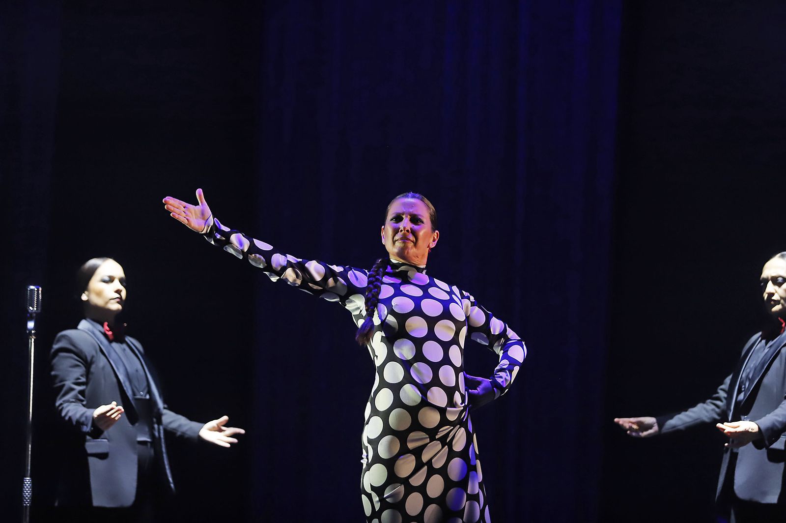 La actuación de Sara Baras en la Casa Colón de Huelva en imágenes