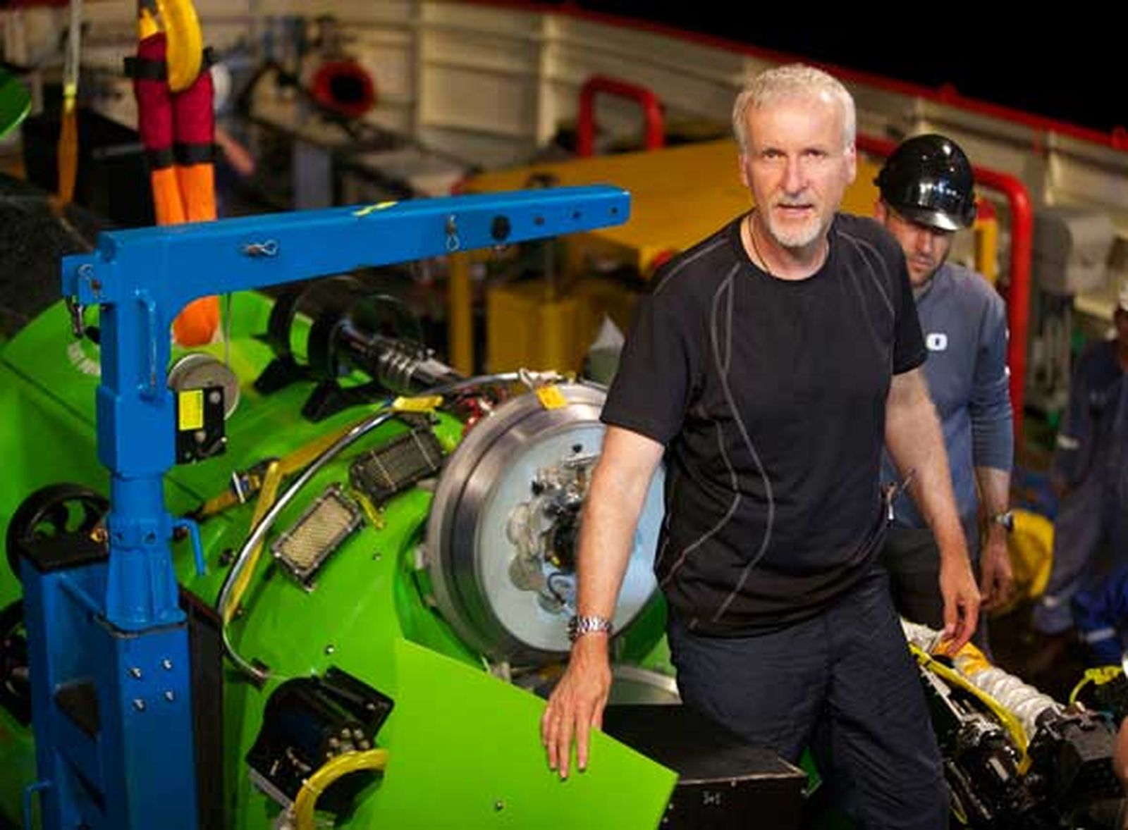 James Cameron viaja al lugar más profundo del océano