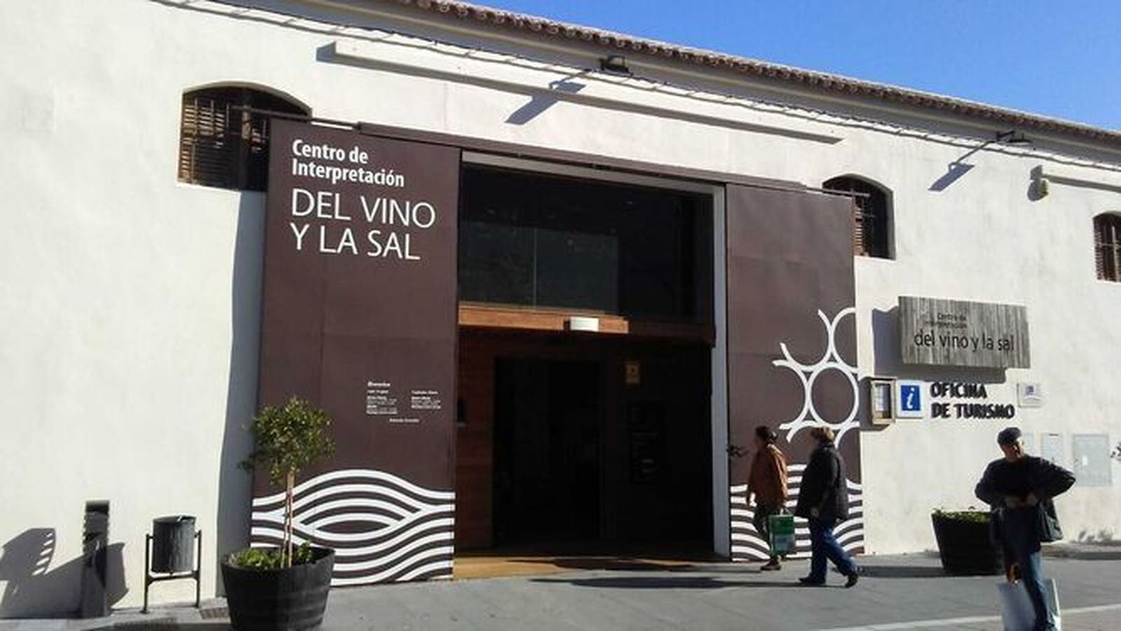 Centro de Interpretación del Vino y la Sal.