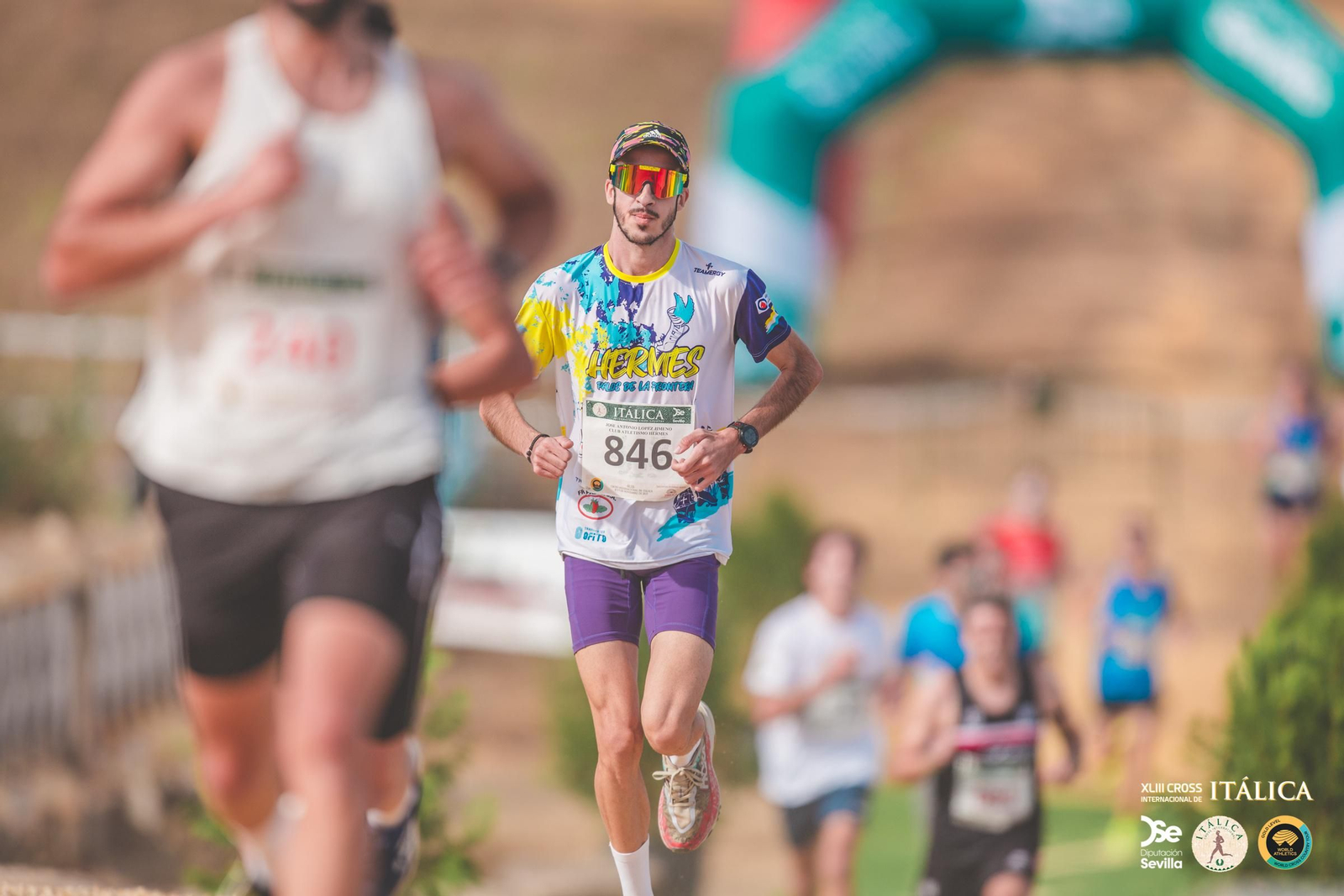 Búscate en las fotos del Cross de Itálica 2025 | 2
