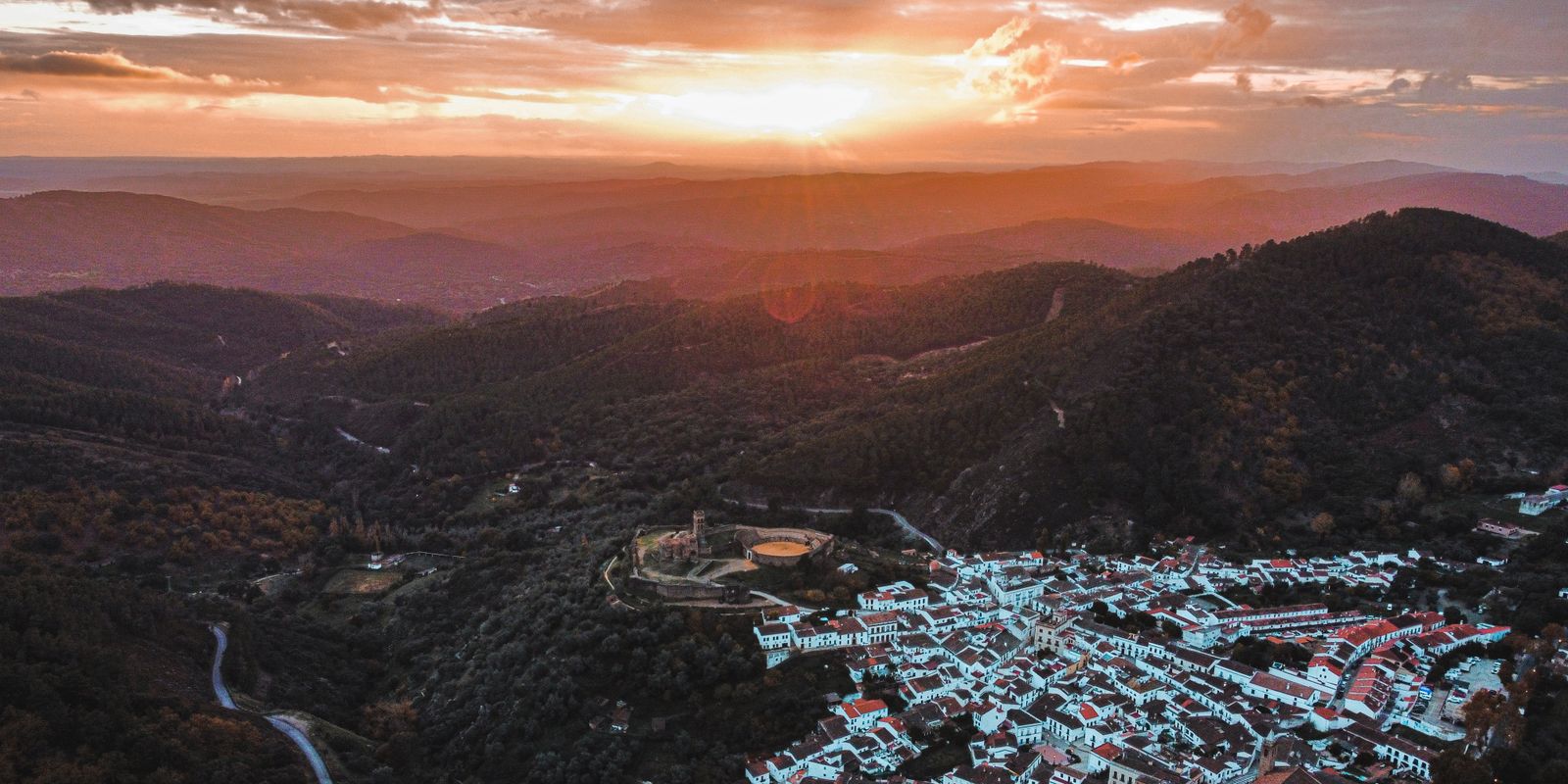 Almonaster La Real desde el aire