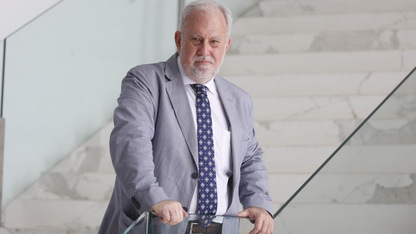 El intensivista sevillano y vicepresidente de la Sociedad Española de Medicina Intensiva Crítica y Unidades Coronarias (SEMICyUC), coordinador del estudio, José Garnacho.