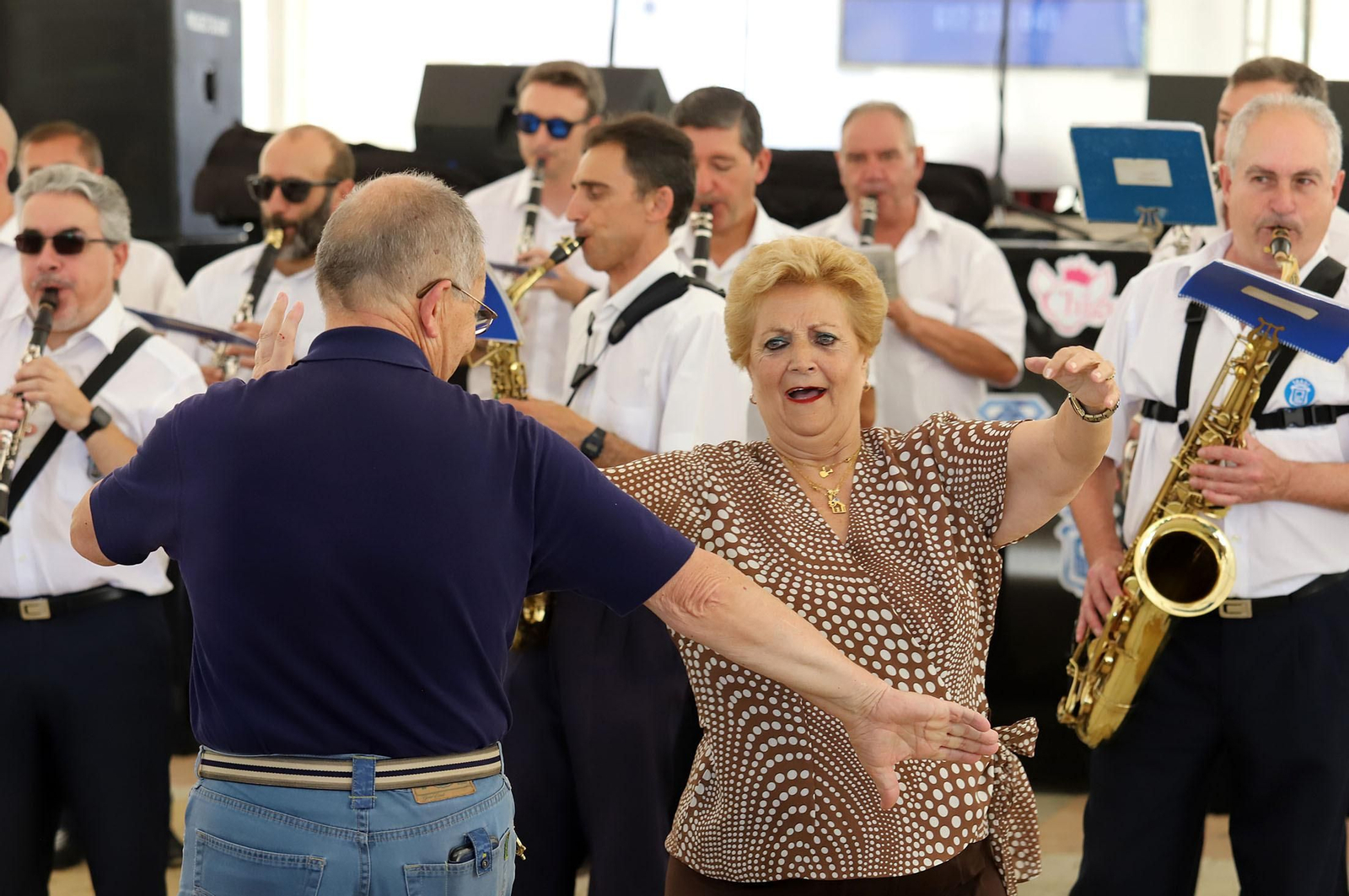 Imágenes del ambiente en las Colombinas de día de Isla Chica