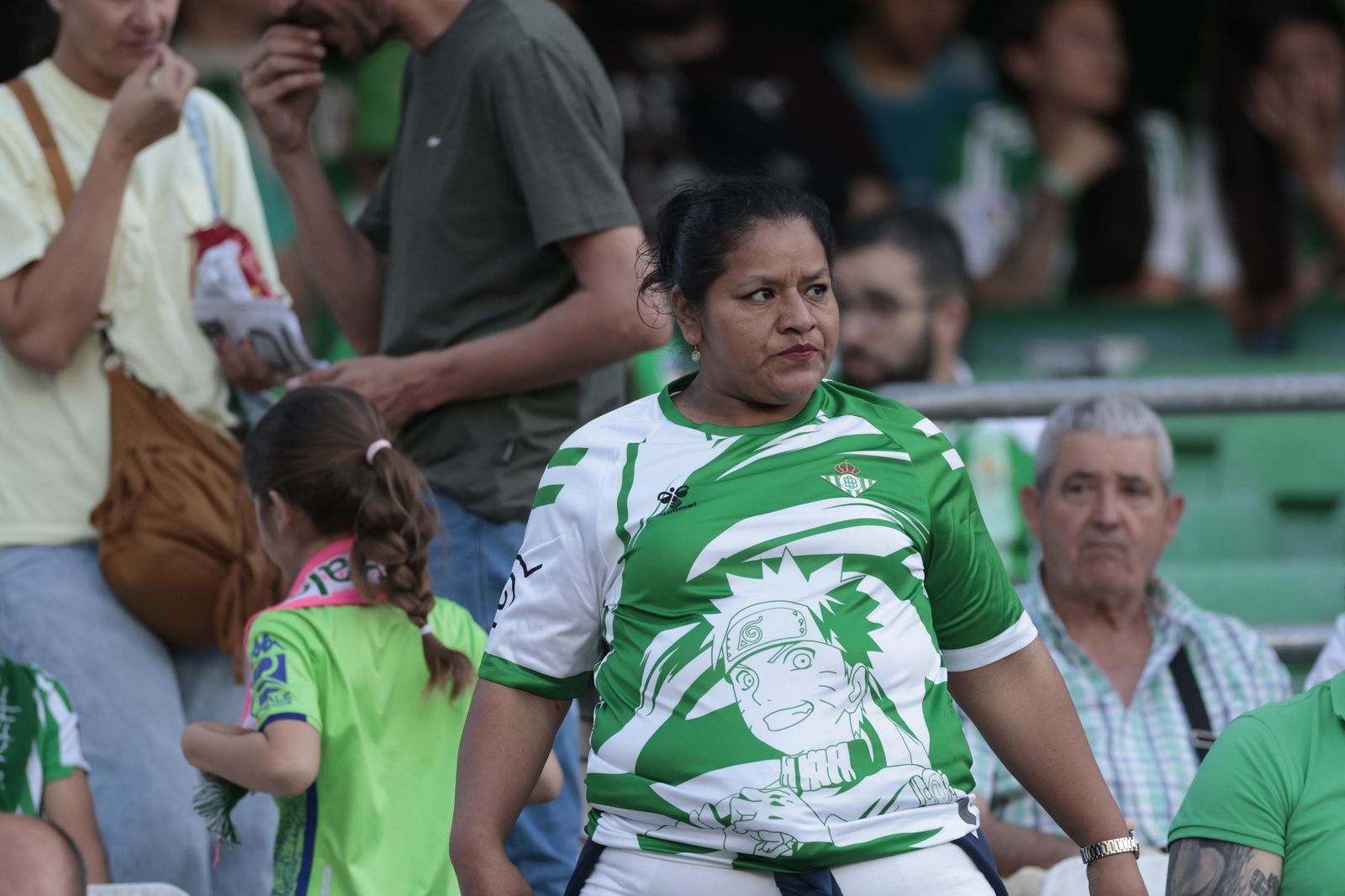 Búscate en las fotos del Betis - Valencia