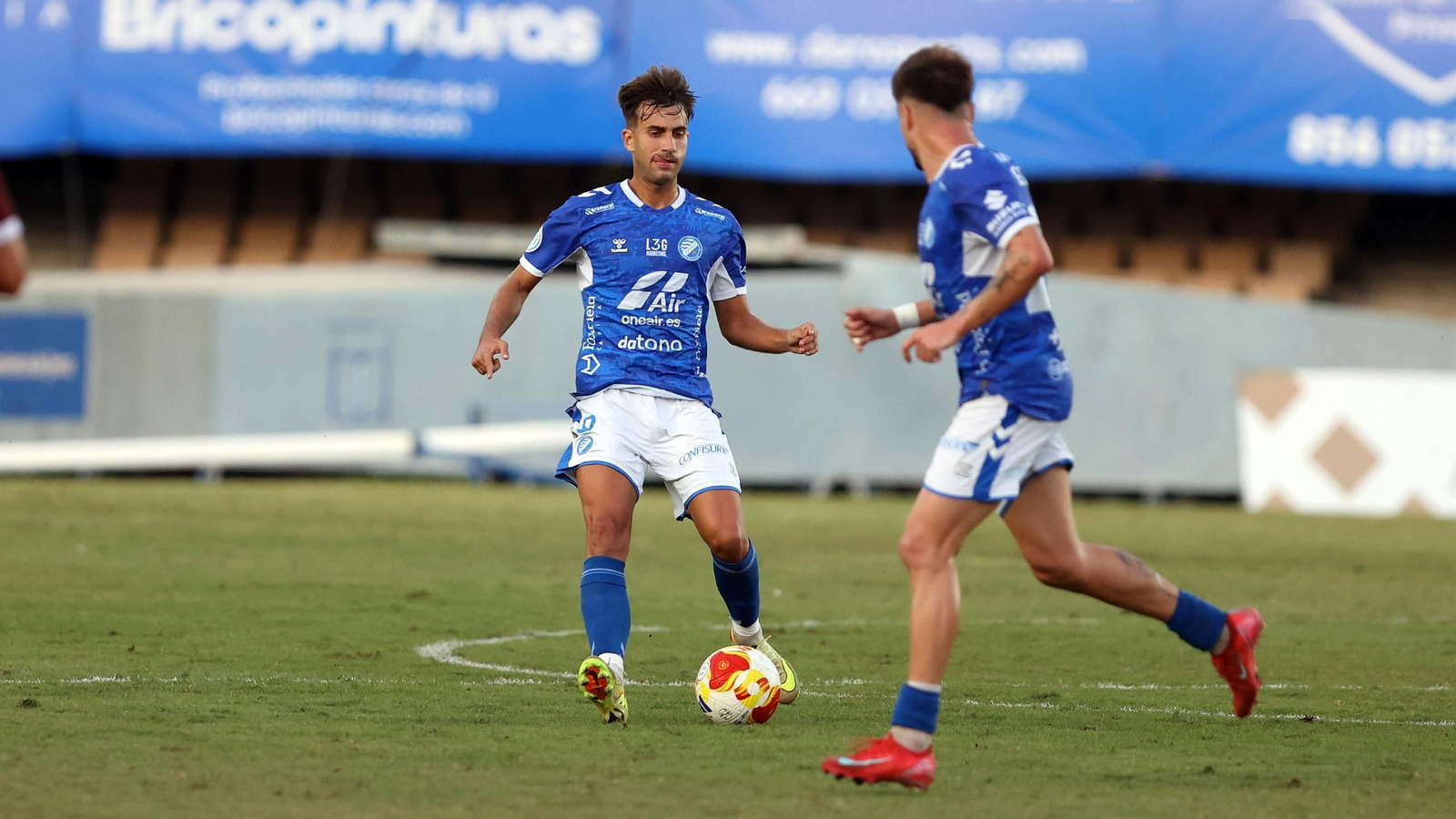 Imágenes del Xerez DFC contra el Atlético Antoniano en Chapín