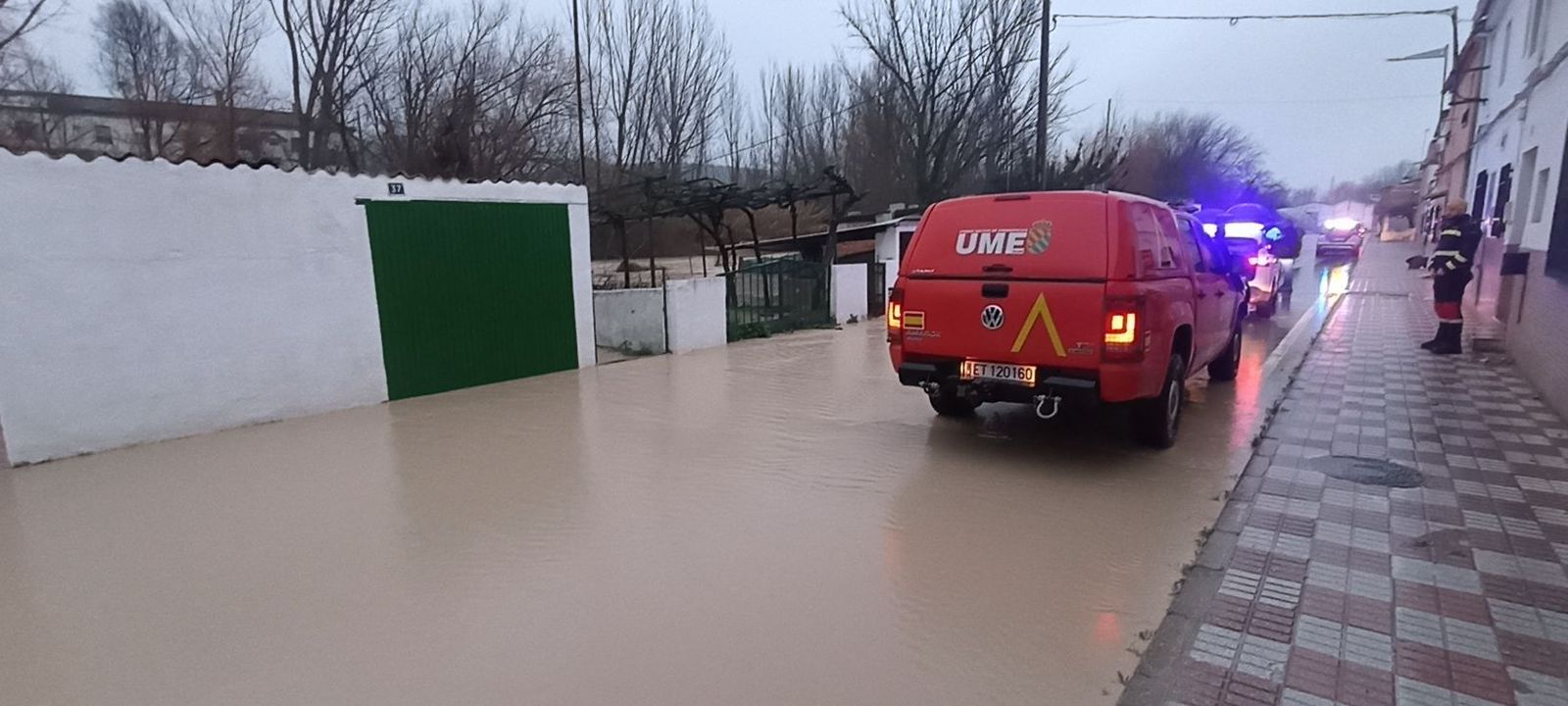 Inundación de calles en Mogón, en imágenes