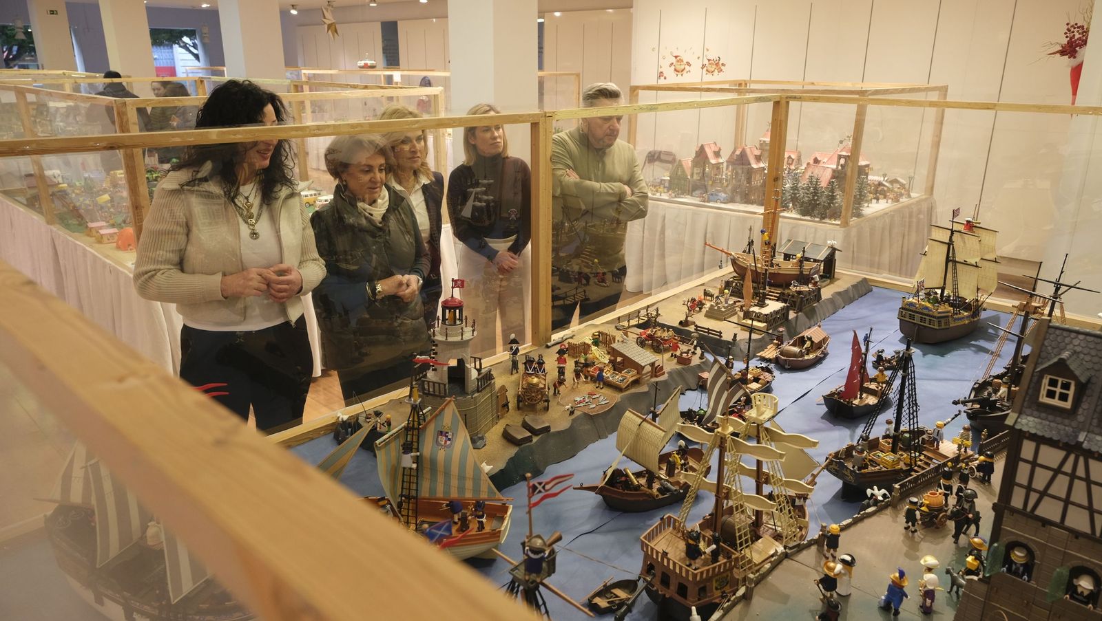 Exposición de Clicks de Playmobil contra el cáncer infantil, en fotos