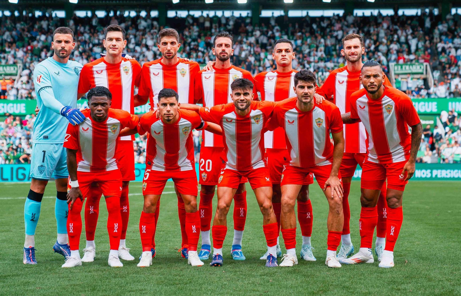 Once presentado por el conjunto rojiblanco en su primer partido de la pasada temporada con motivo de su visita al Racing de Santander.