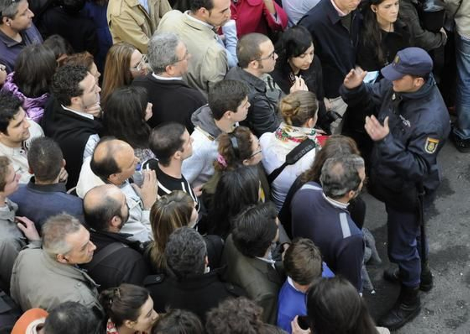 Nuestro Padre Jesús de las Penas procesiona por las calles del centro.

Foto: Juan Carlos Vázquez