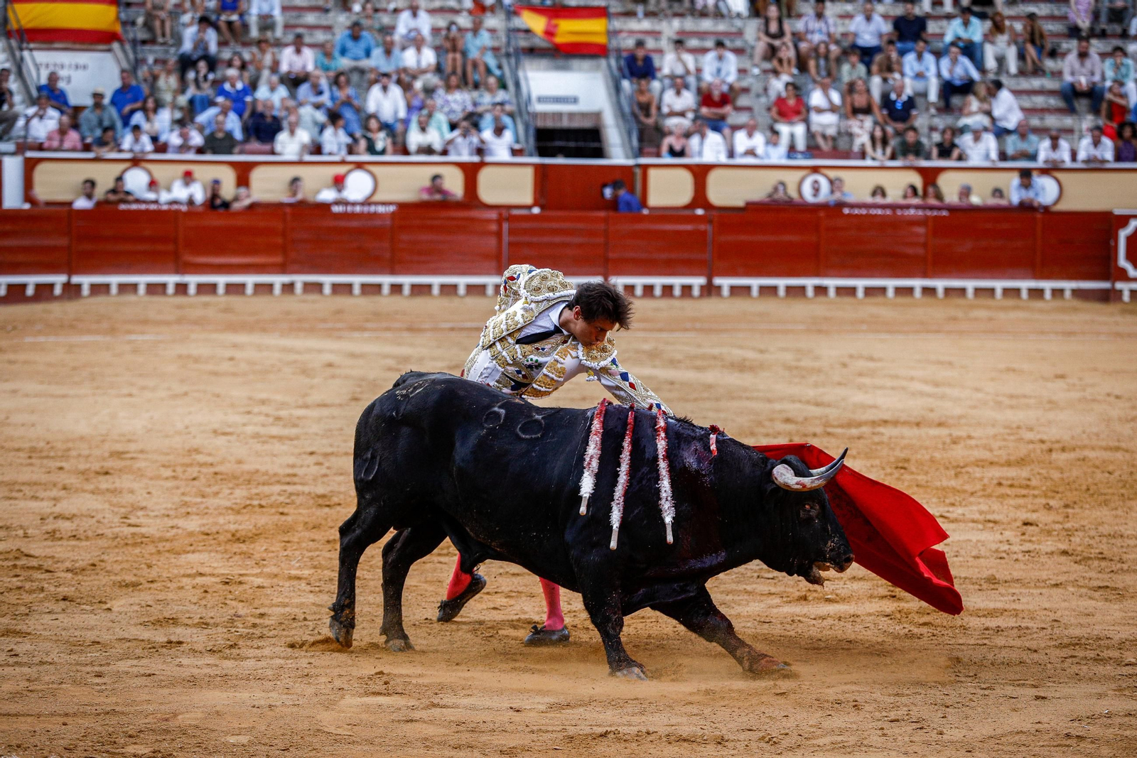 Imágenes de la corrida de toros en El Puerto: Manzanares, Roca Rey y Pablo Aguado