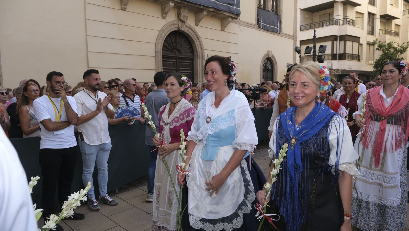 La ofrenda a la Virgen del Mar en imágenes