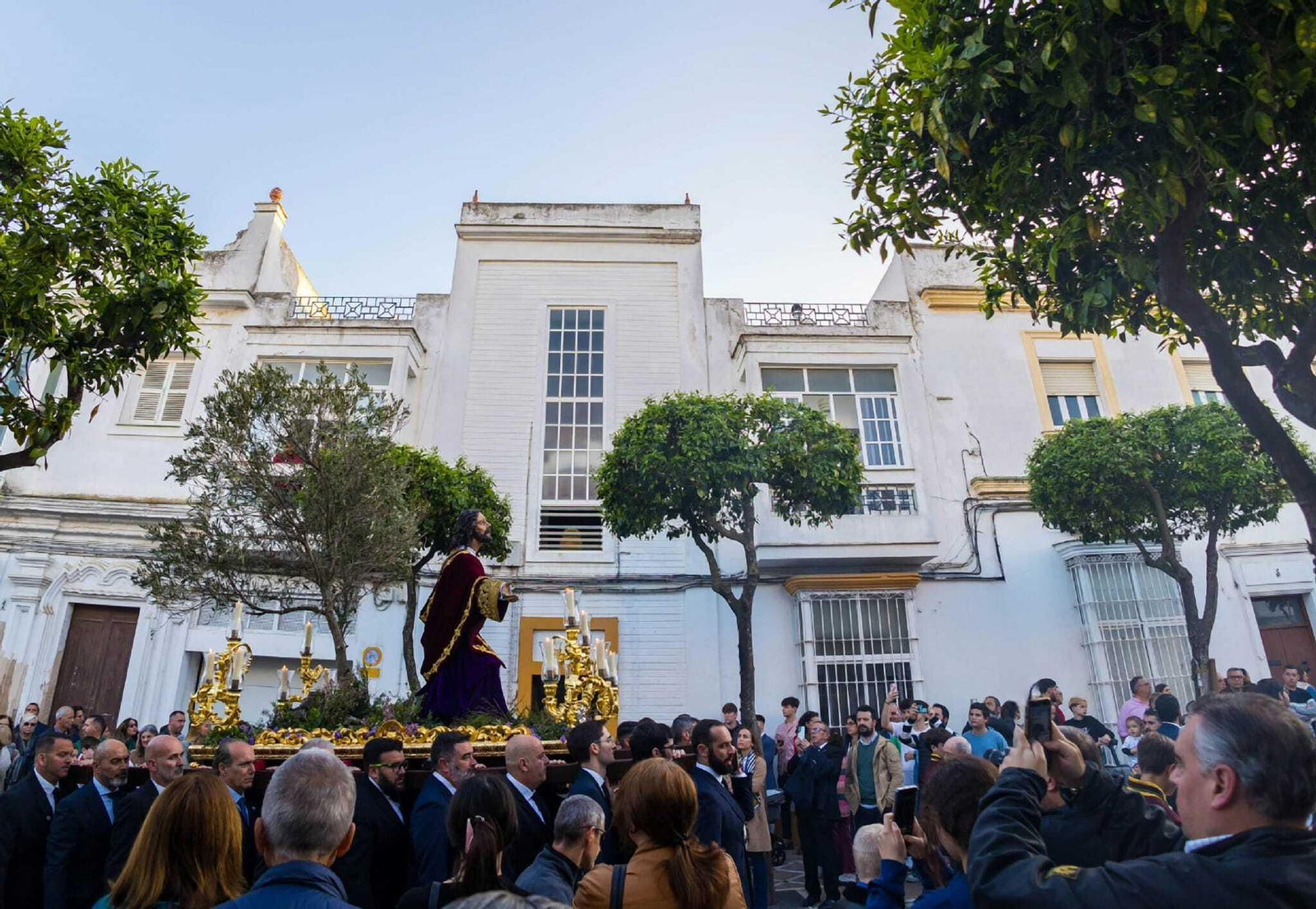 Las imágenes del vía crucis del Huerto en San Fernando