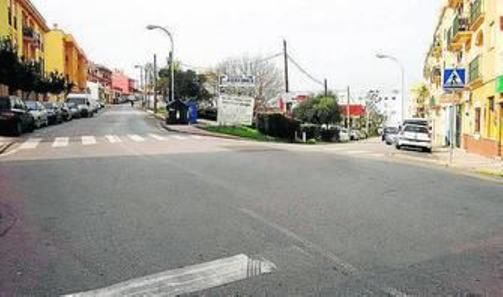 La avenida Vista Mar, a la izquierda, y la calle Benito Daza, a la derecha.
