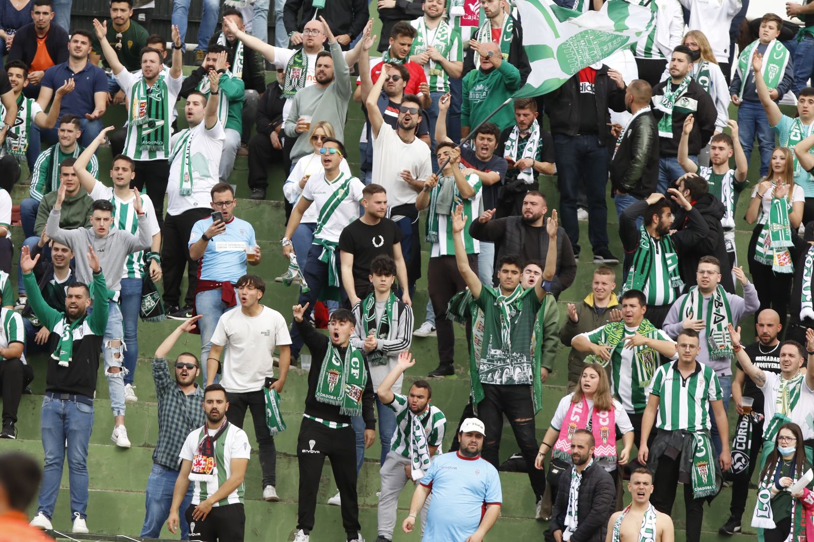 La victoria del Córdoba CF ante el Antequera, en imágenes