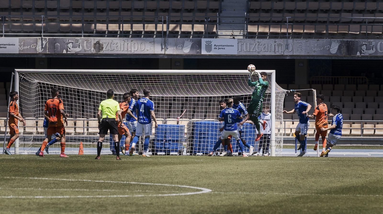 Las imágenes del derbi entre Xerez DFC y Xerez CD en Chapín
