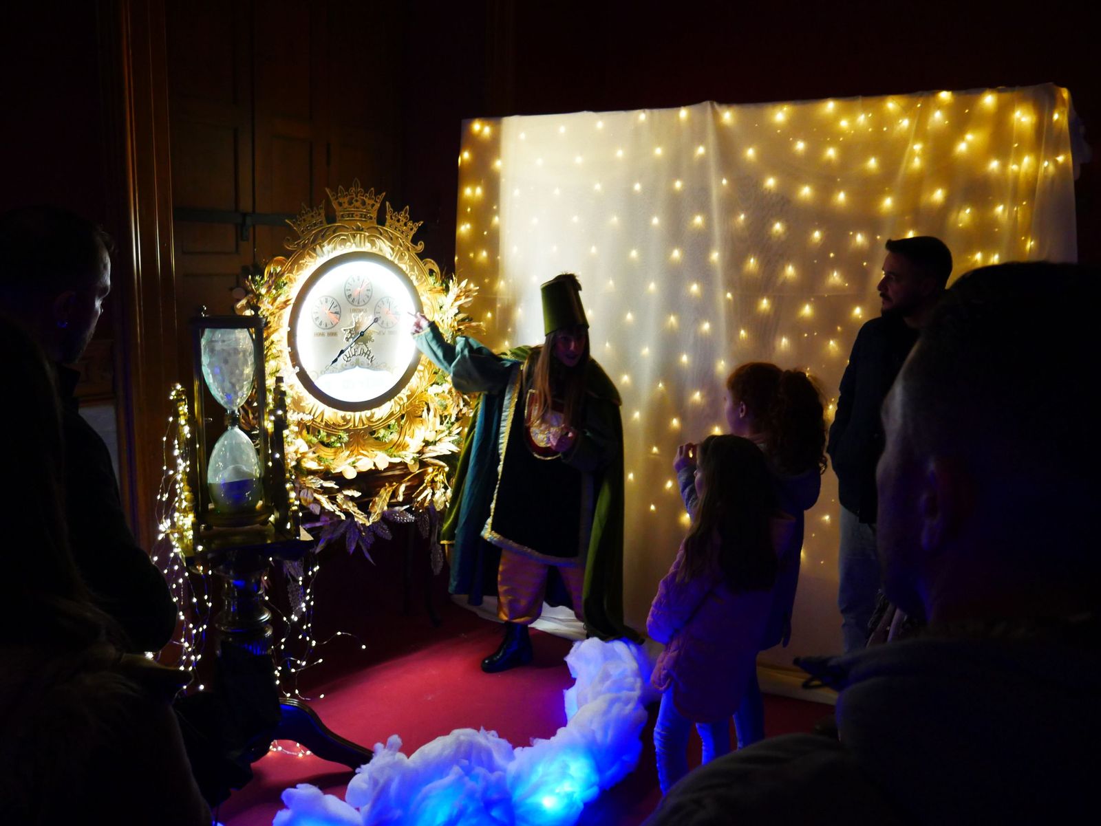 Un reloj marca al detalle la cuenta atrás hacia el Día de Reyes.