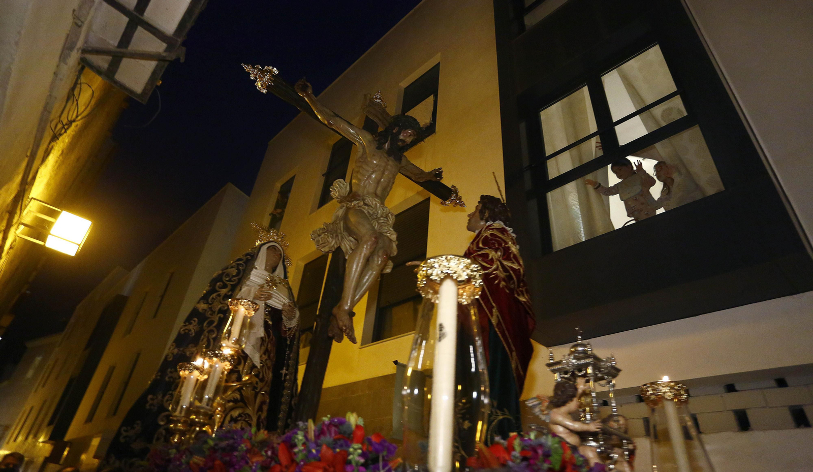El Vía Crucis de Málaga, en fotos