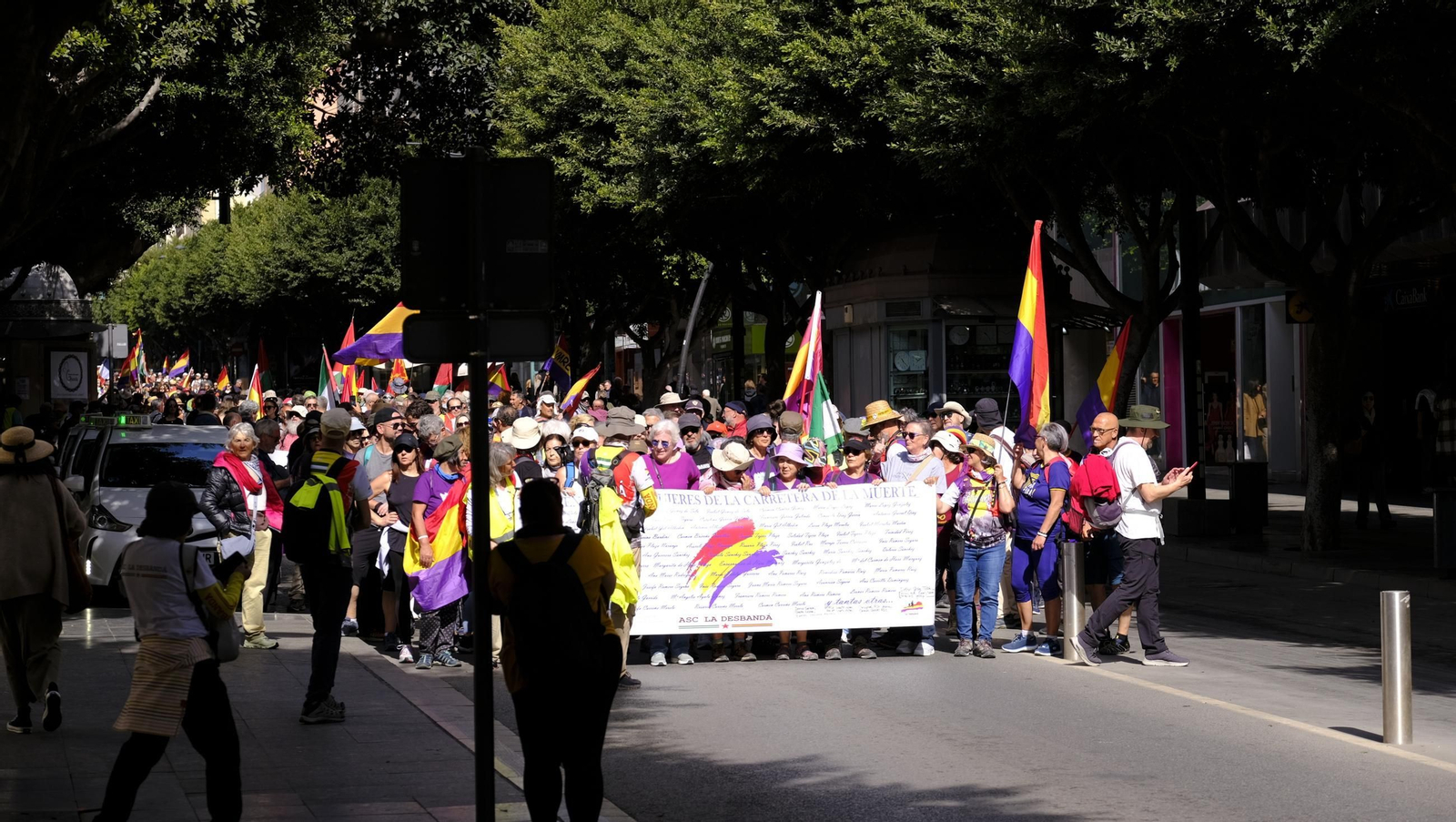 La Marcha de la Desbandá, en imágenes