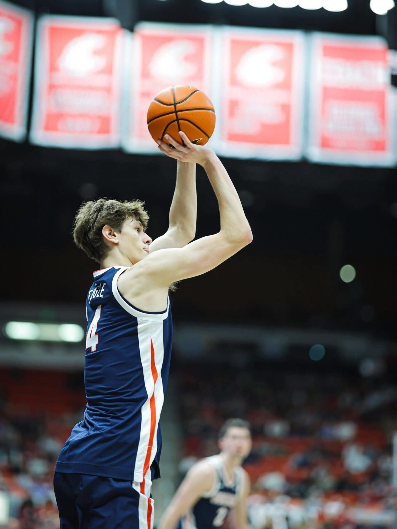 NCAA: Mario Saint-Supéry, buen impacto desde el banquillo