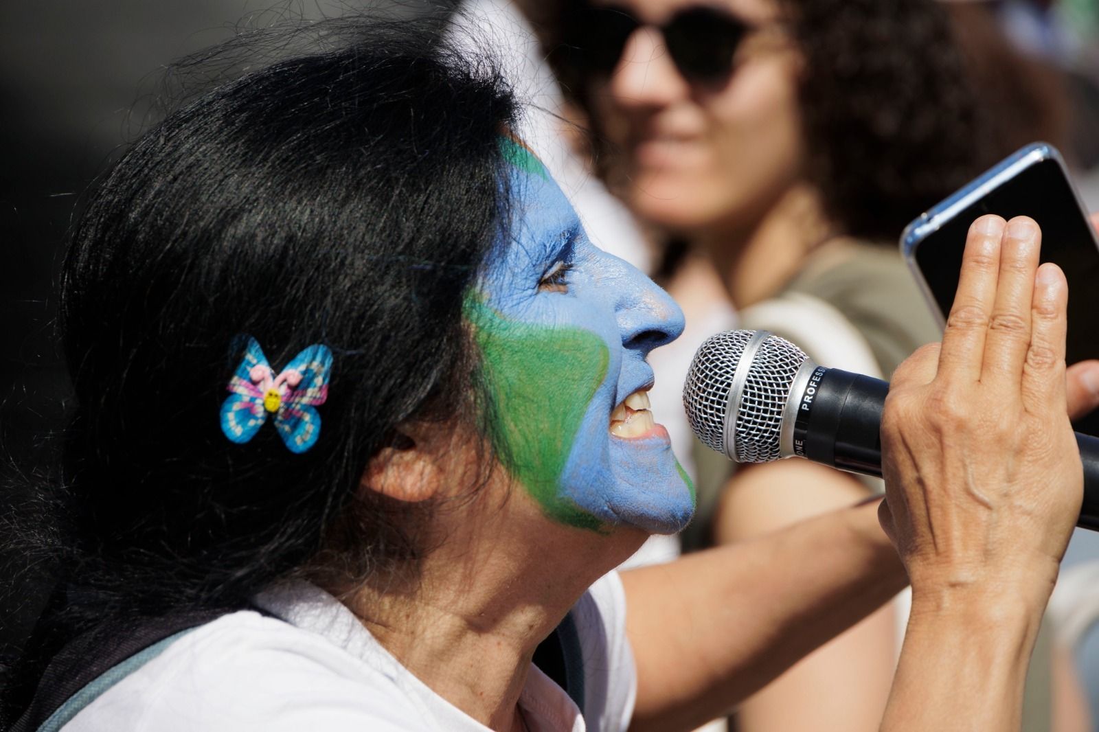 Miles de personas se manifiestan en Cádiz por la Educación Pública, la Sanidad y el Clima