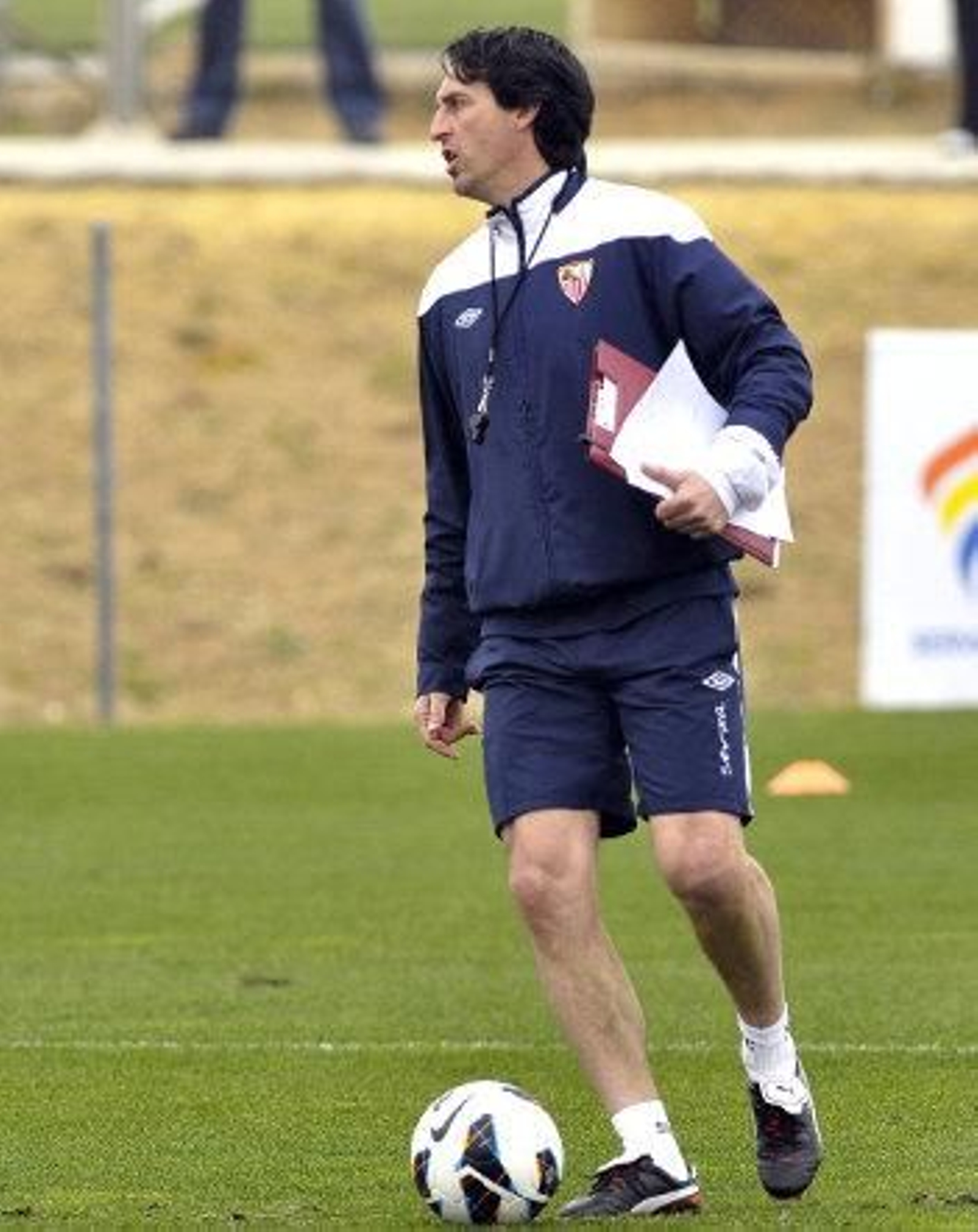 Emery: "Los objetivos pasan por ganar en casa"