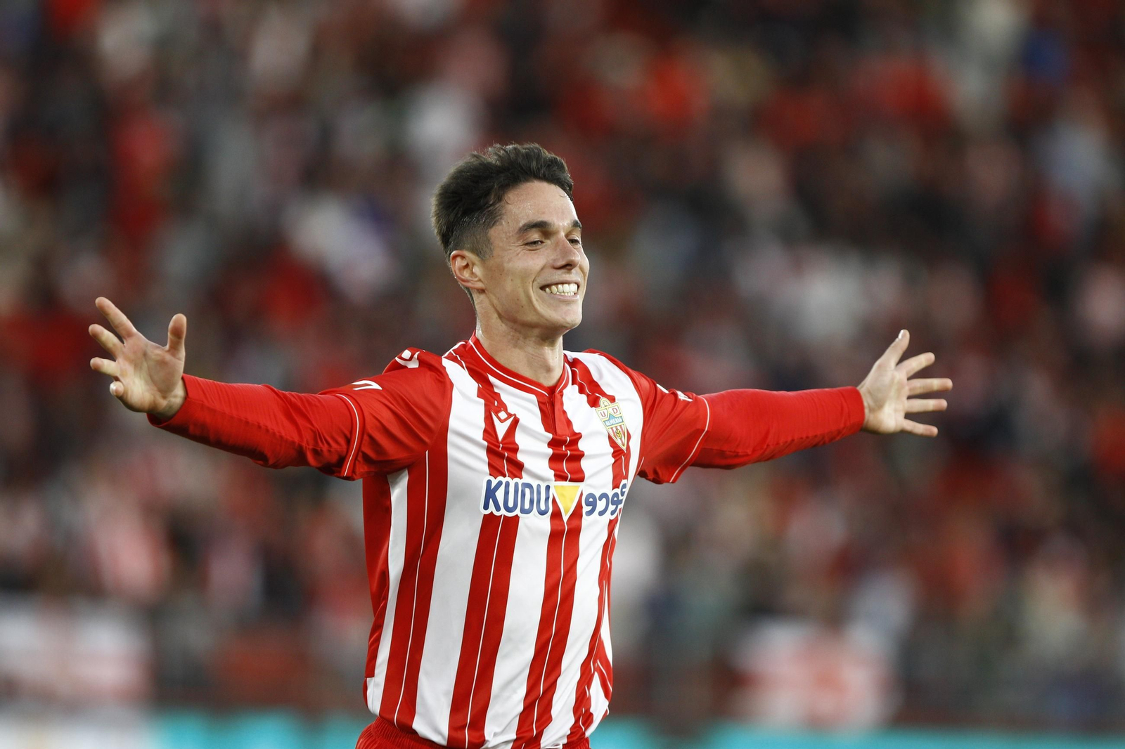 El partido U.D. Almería-Cádiz C.F. en imágenes