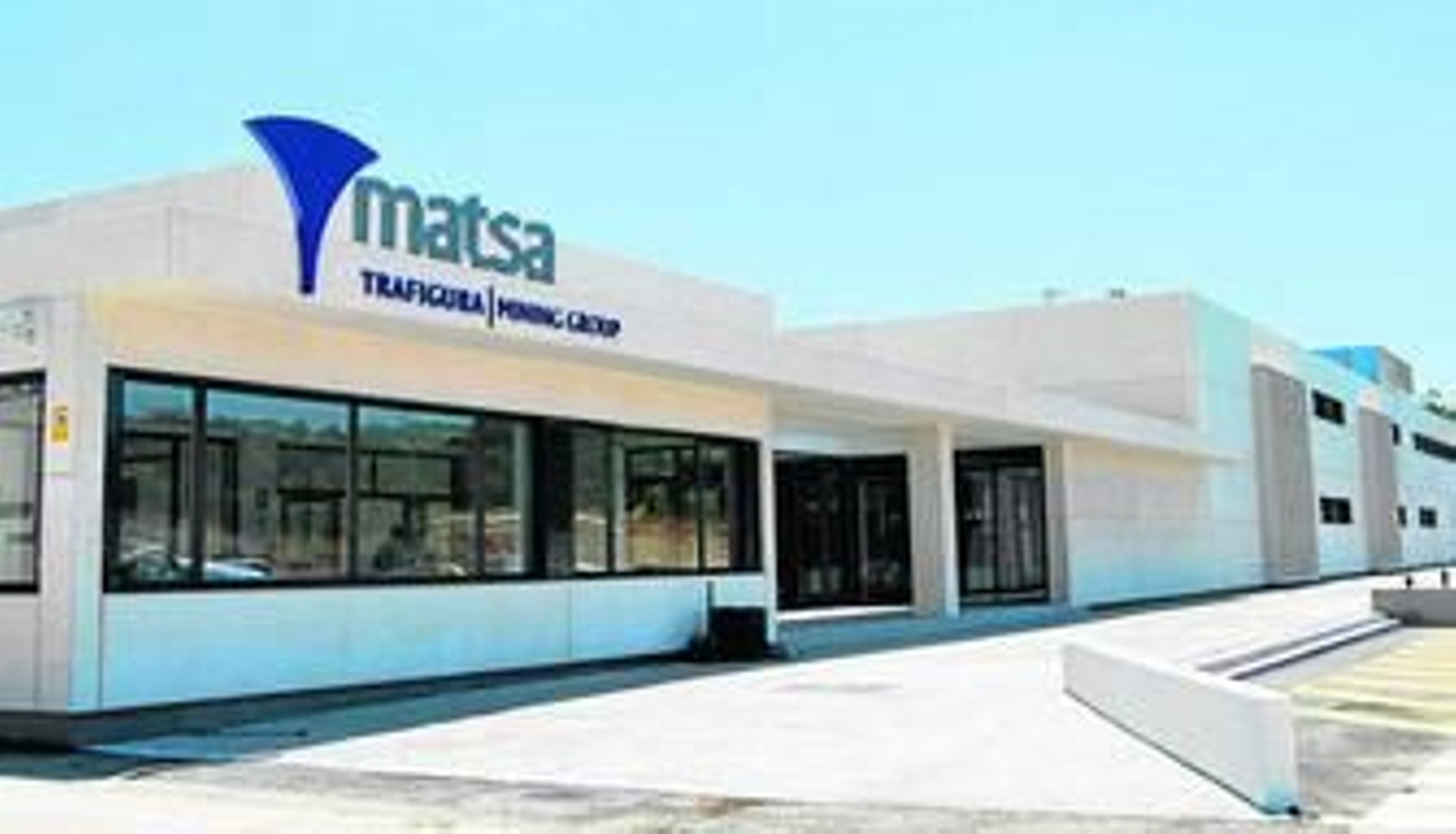 De cara a la ampliación, Matsa inauguró el 19 de julio un edificio de oficinas con vestuarios y un comedor de 300 plazas.