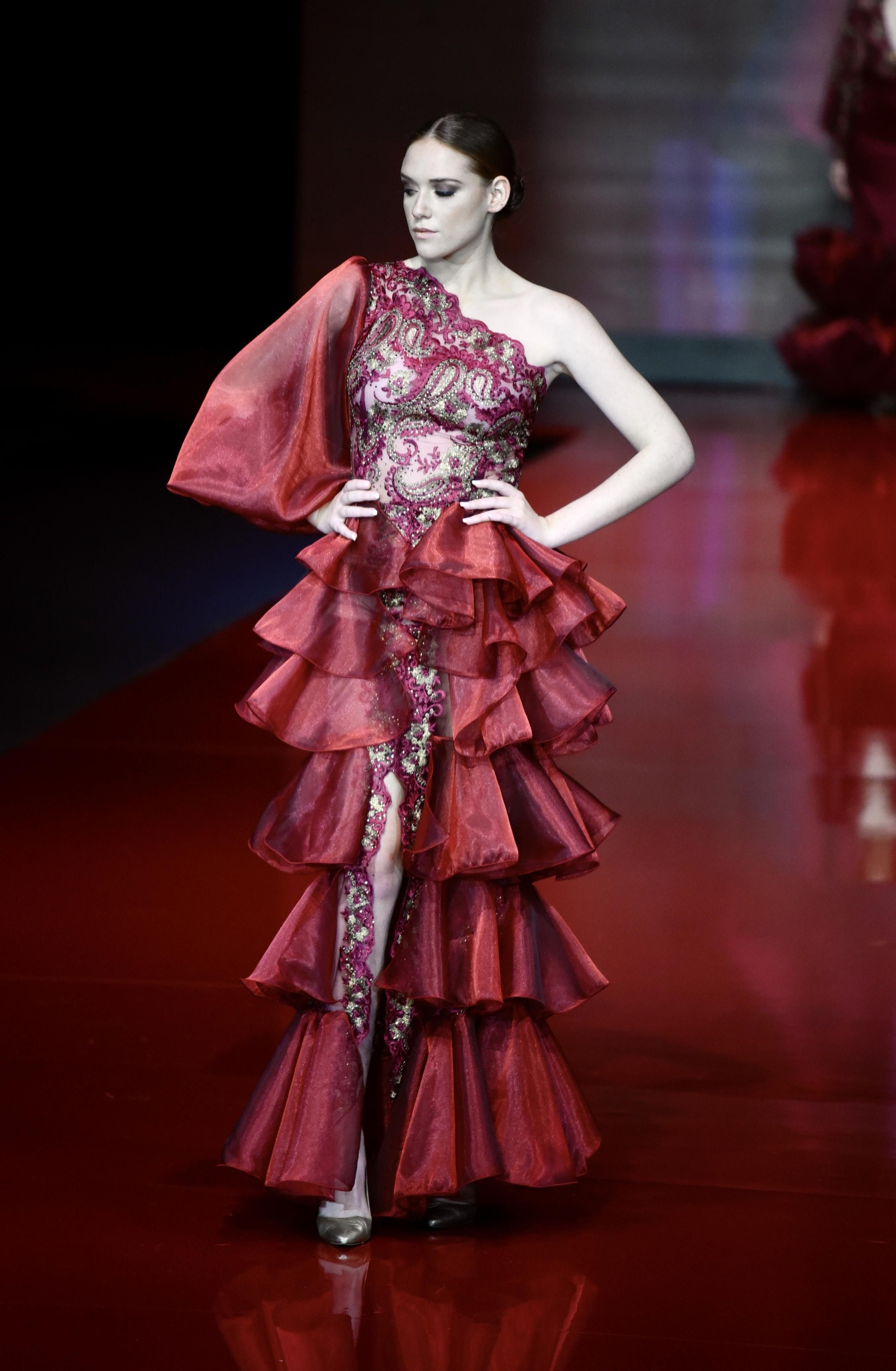 El desfile de Marco Zapata Costura en SIMOF 2022, todas las fotos