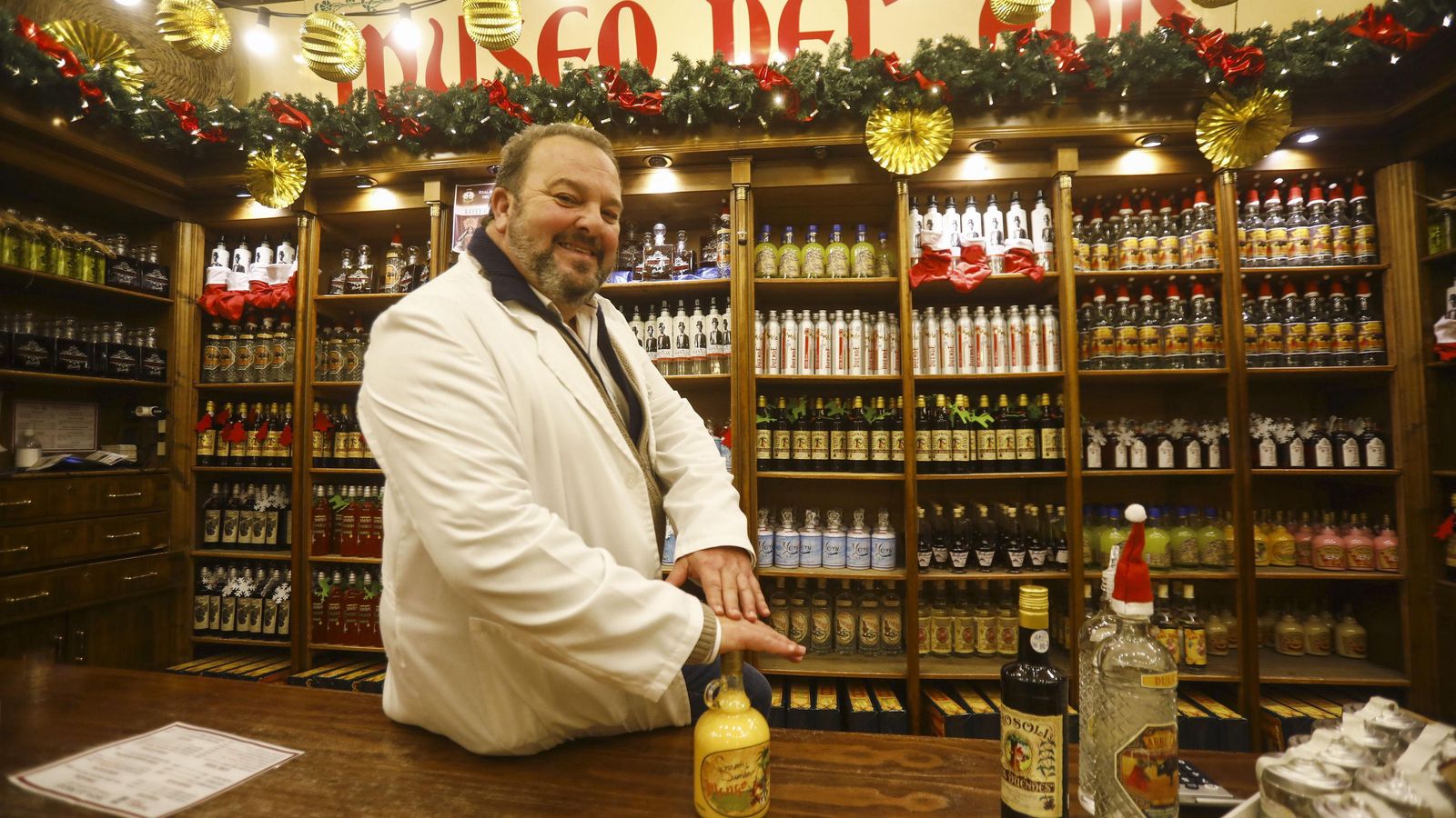 Anselmo Perea, en el Museo del Anís.