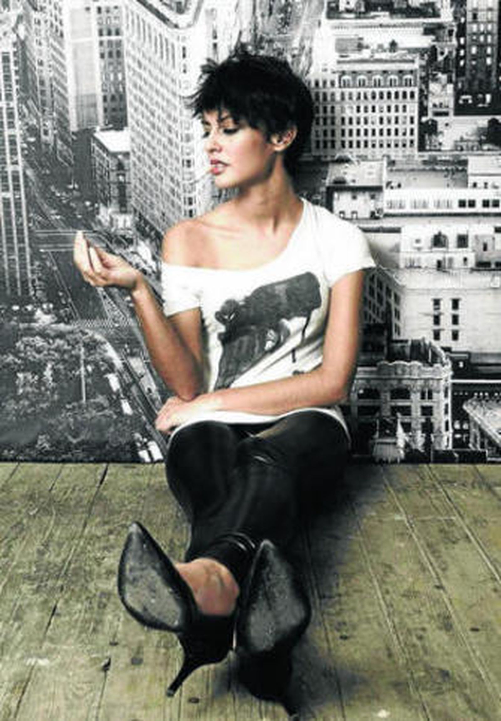 La cantante Vega, en una imagen promocional de su disco 'Metamorfosis'.