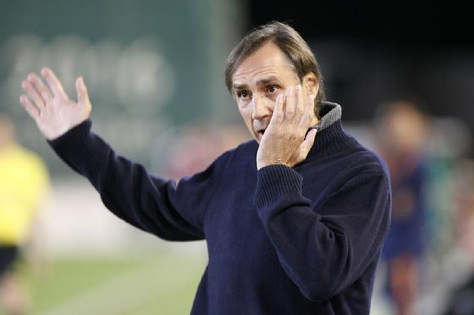 El Córdoba encarrila la clasificación para octavos de final de la Copa del Rey ante el Racing de Santander. / José Martínez