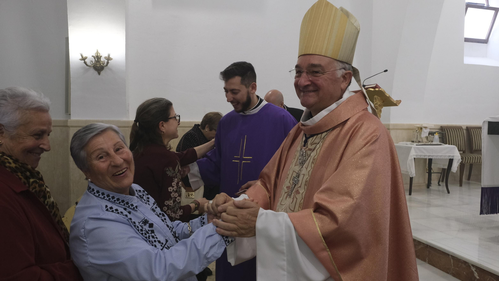 Imágenes de la bendición de la Borriquita de El Alquián, por el Obispo de Almería