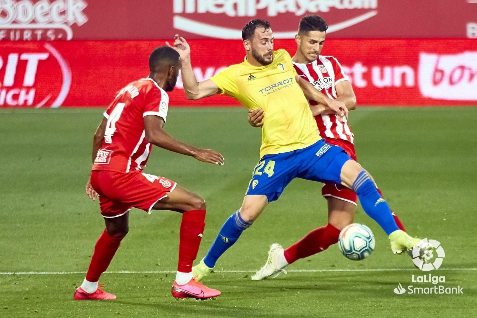 Las imágenes del Girona-Cádiz