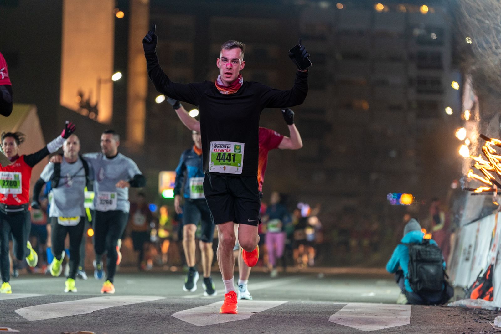 En imágenes: búscate en tu llegada a meta de la Carrera de San Antón 2026 (7)