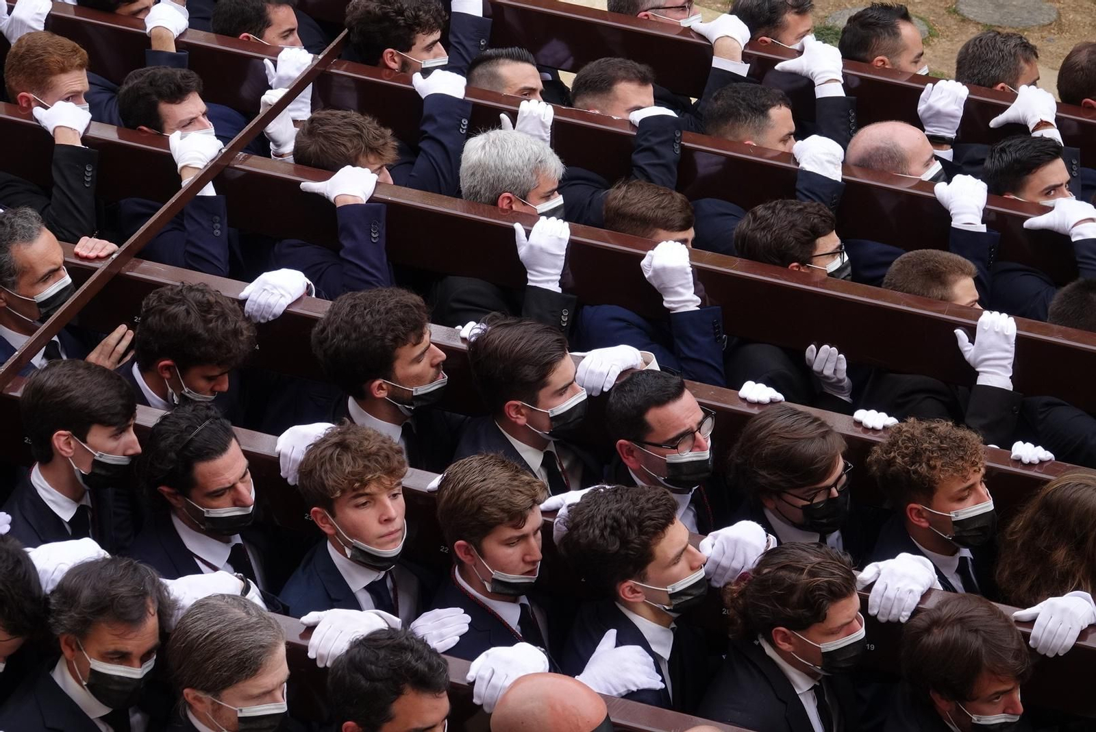 Las fotos de Estudiantes, en el Lunes Santo de Málaga