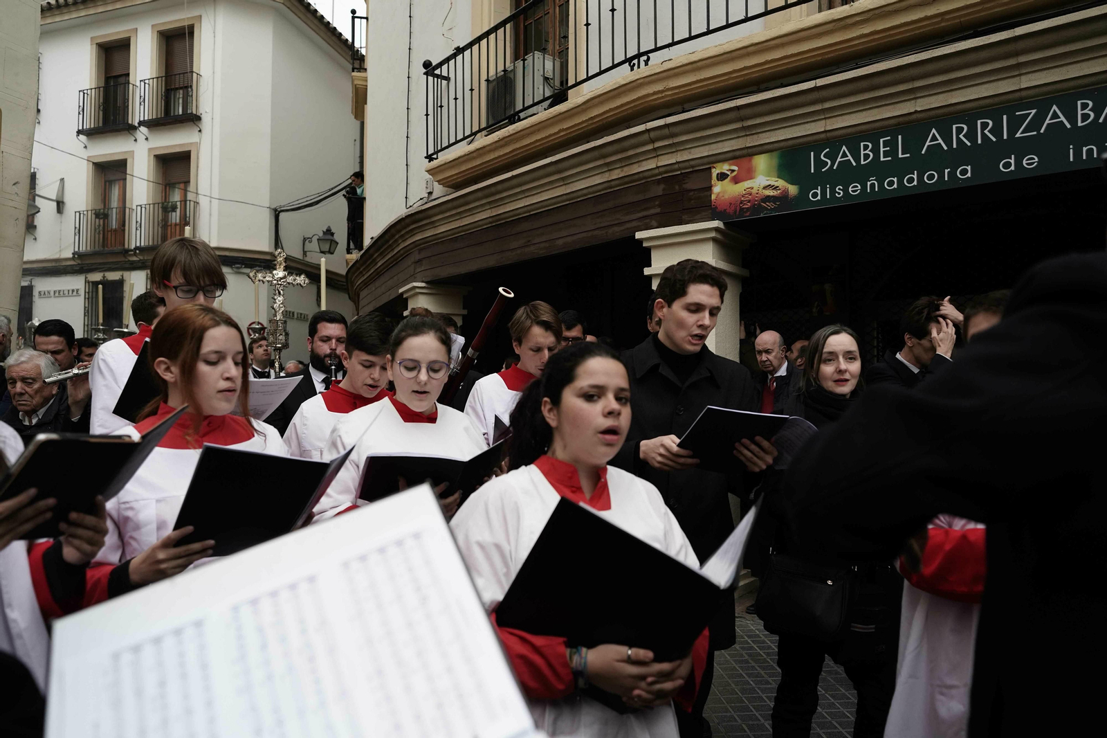 El Vía Crucis de las Cofradías 2020, en fotos