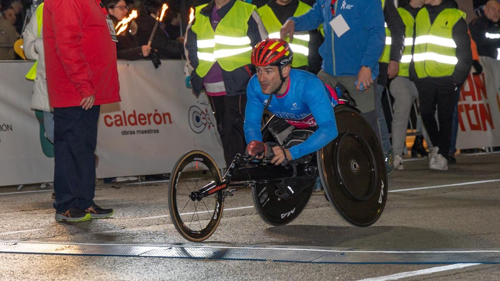 En imágenes: la élite del atletismo mundial despliega su calidad en la Carrera de San Antón de Jaén