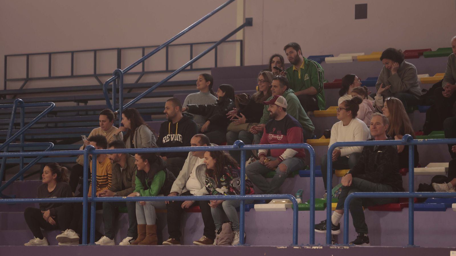 Las fotos de la primera jornada del torneo Semana Santa de baloncesto de la Línea