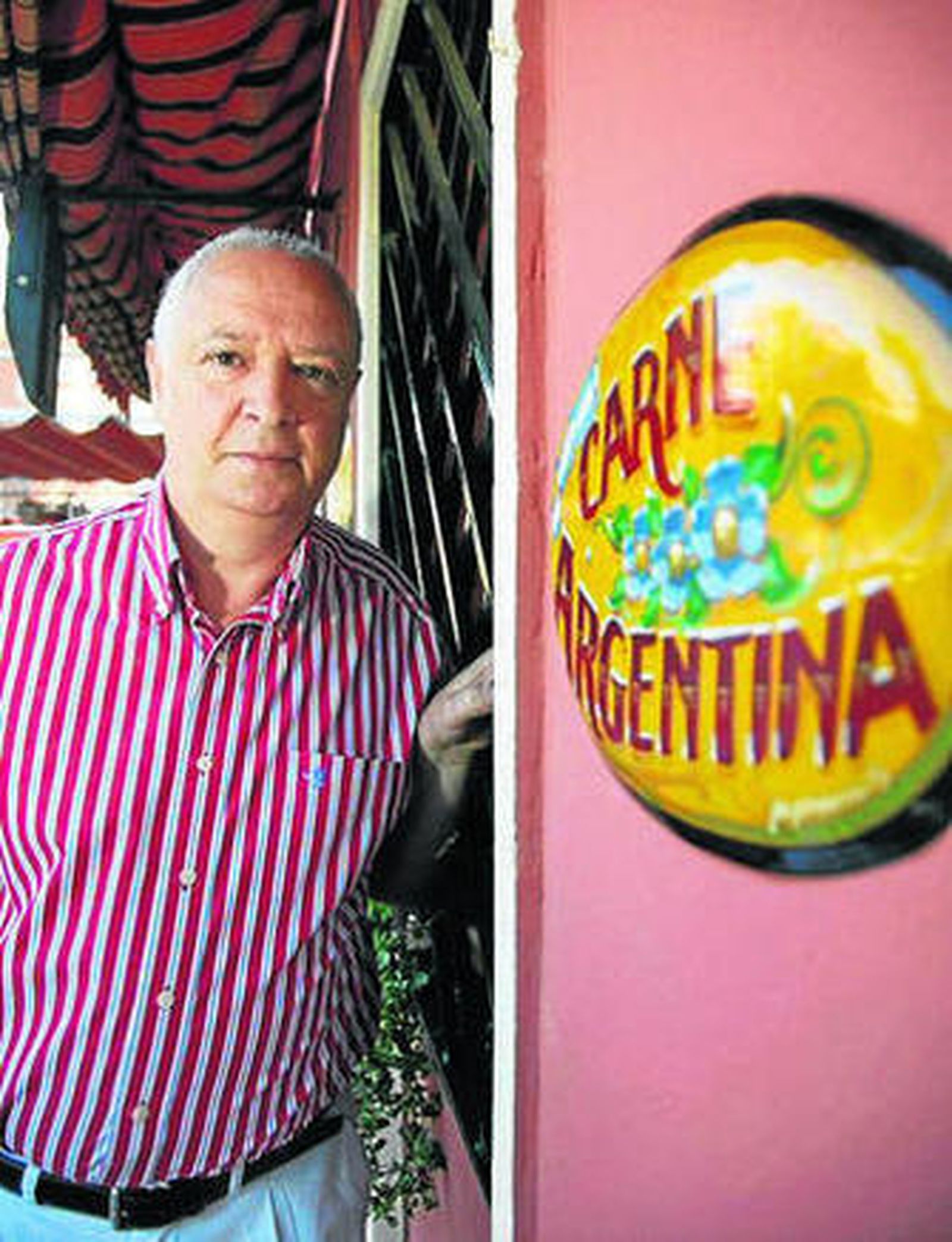 Un argentino con las manos en la masa