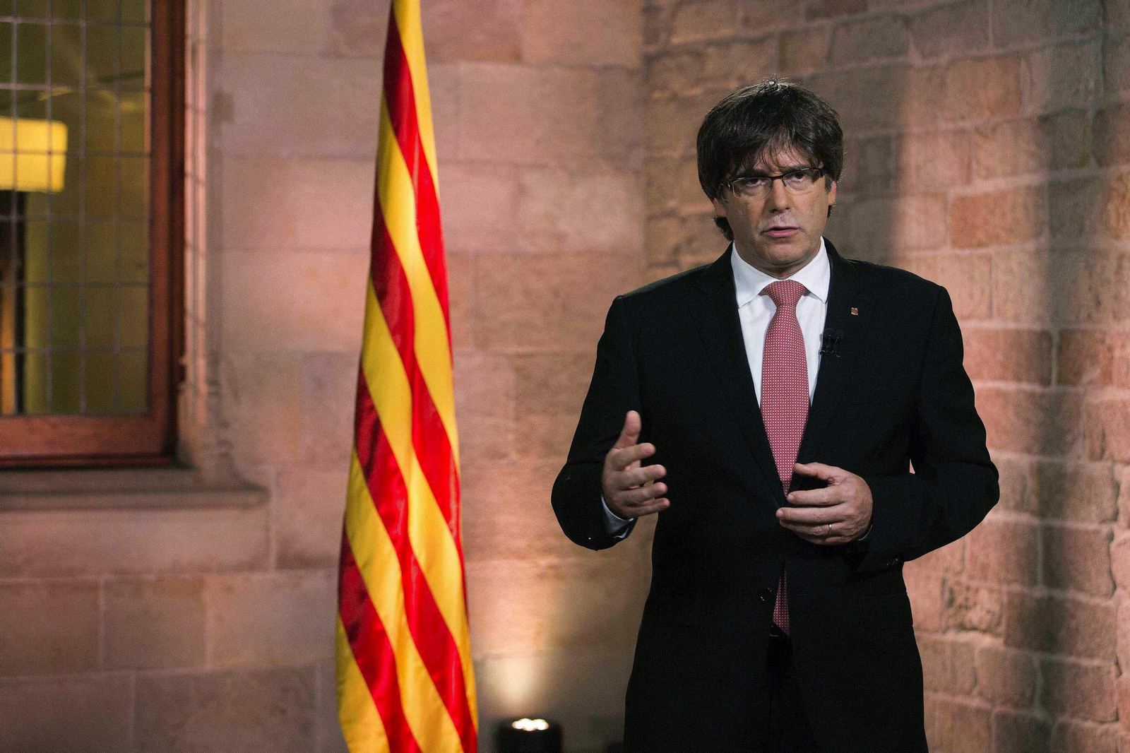 Puigdemont durante el discurso por la Diada.