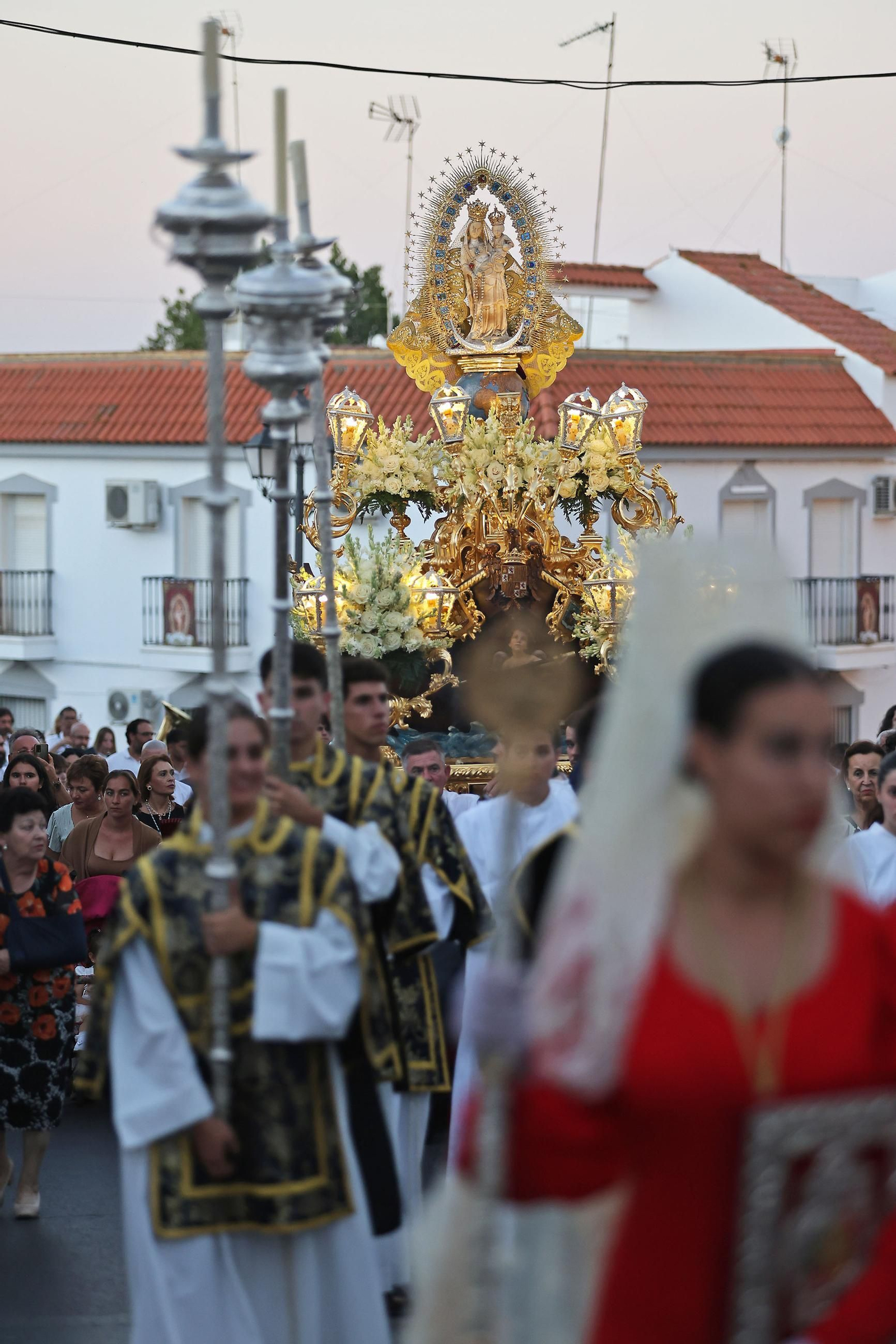 Imágenes de la procesión de Nuestra Señora de los Milagros en Palos de la Frontera Imágenes de la procesión de Nuestra Señora de los Milagros en Palos de la Frontera