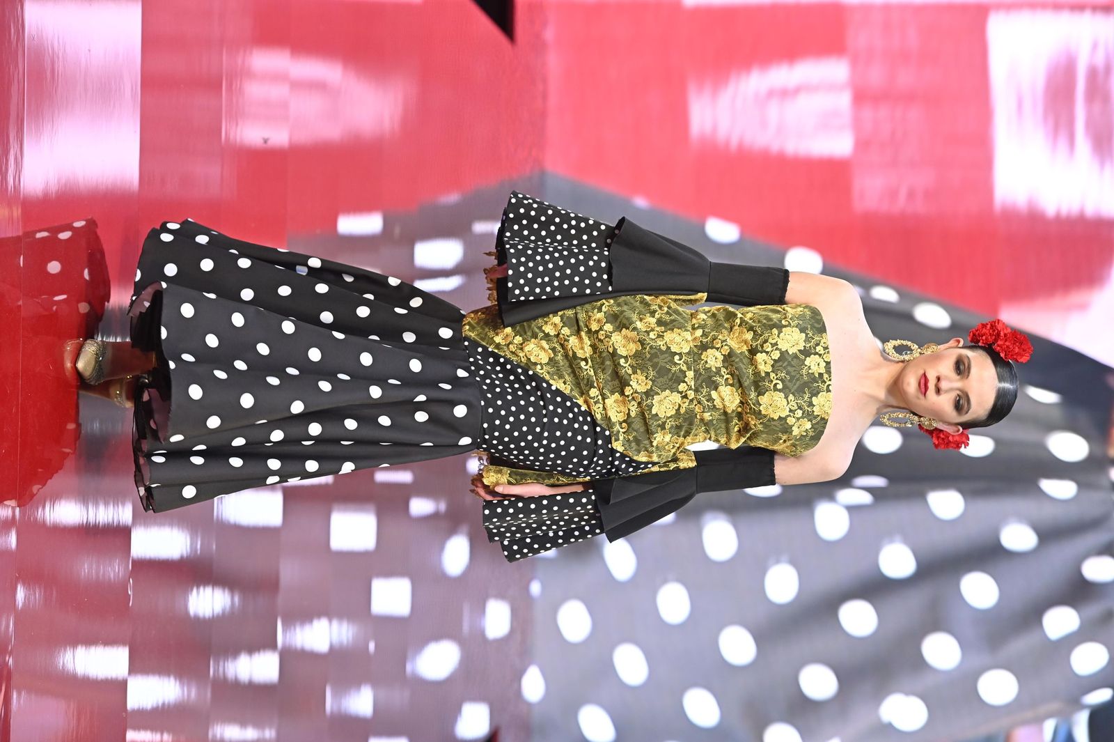 Huelva Flamenca 2026: Desfile de Ángeles de María