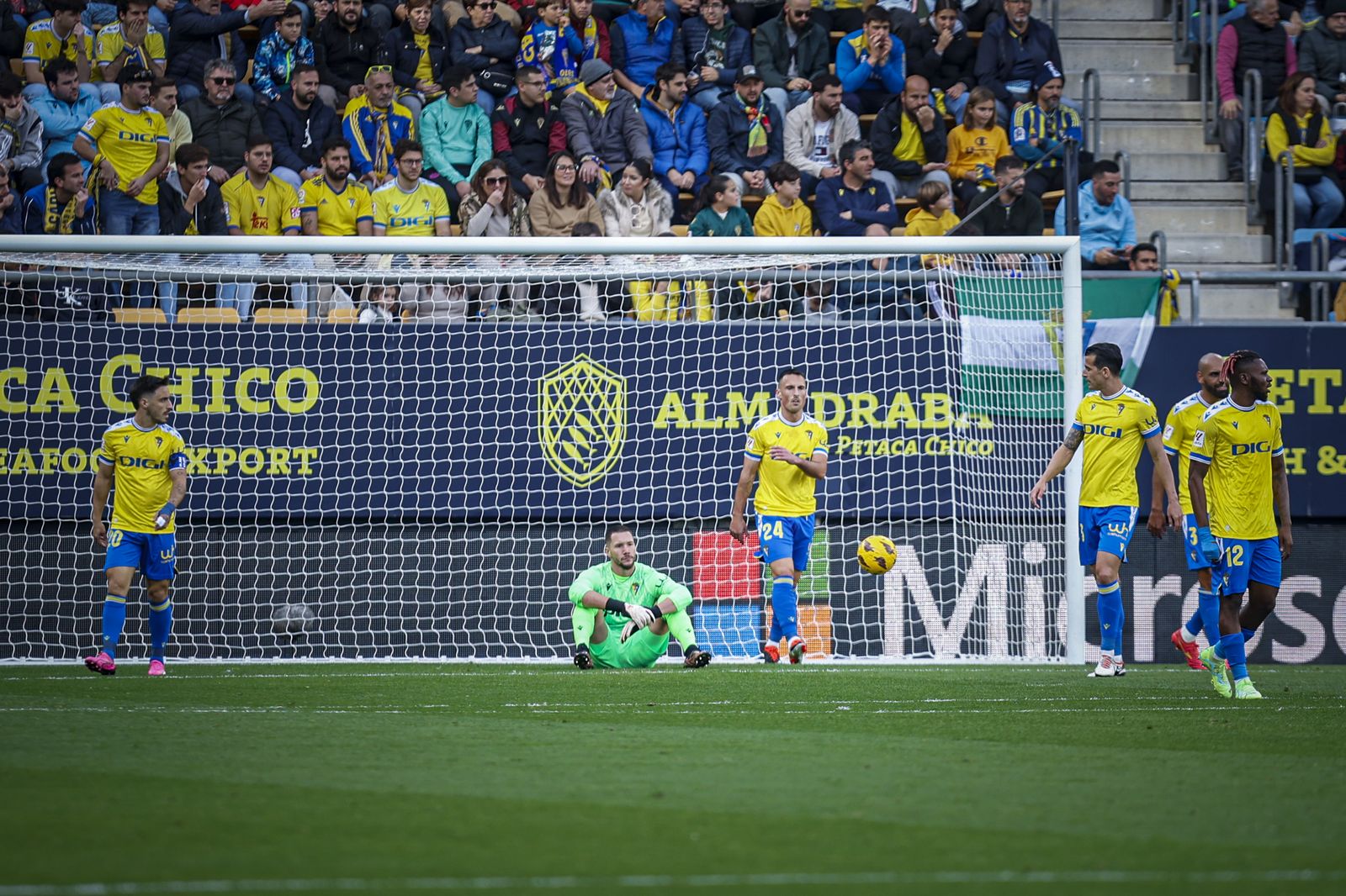 Partido de fútbol Cádiz CF - Valencia CF