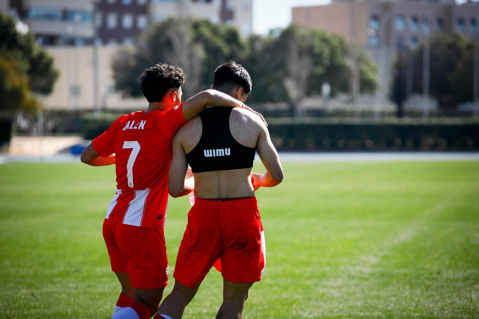 Las imágenes de Segunda RFEF entre Almeria B y recreativo de Granada