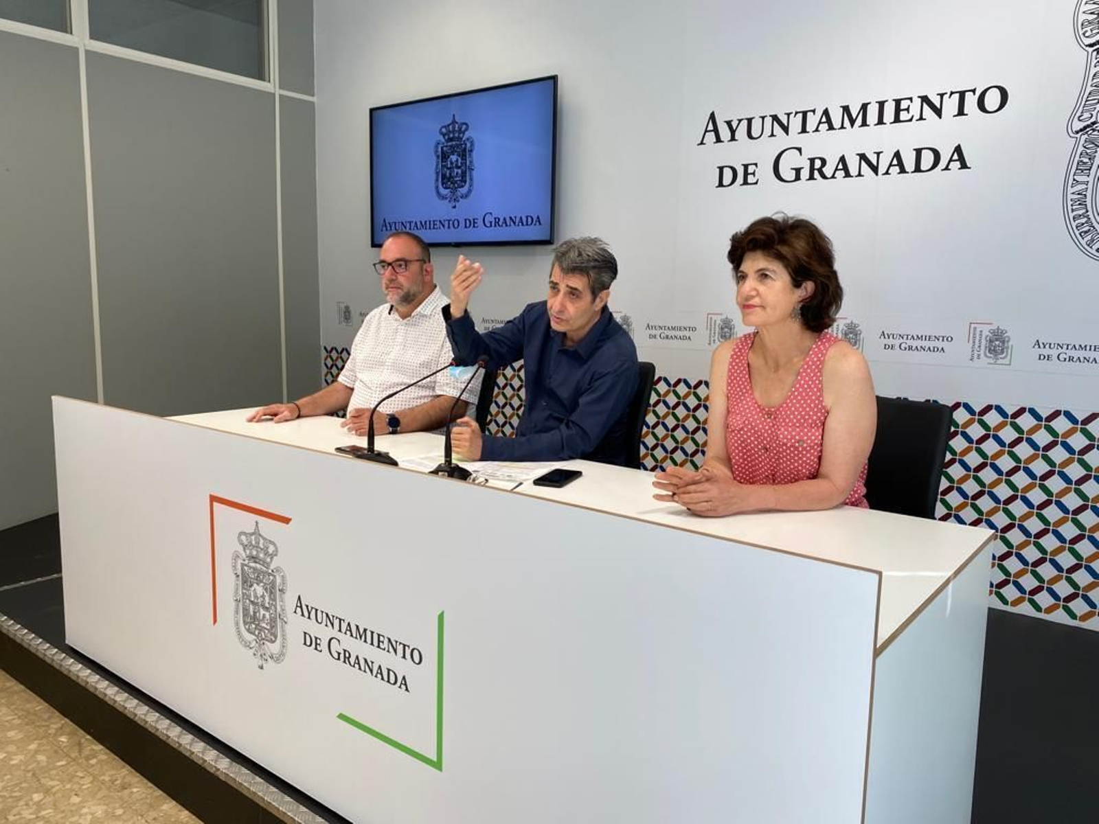Los tres concejales de Unidas Podemos en el Ayuntamiento de Granada