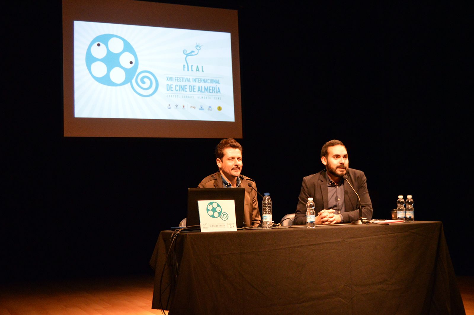 Kike Maíllo ofrece una clase magistral sobre la ESCAC.