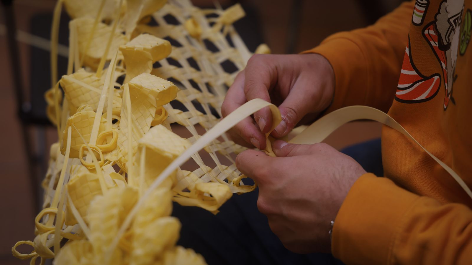 Un detalle del rizado de la palma.